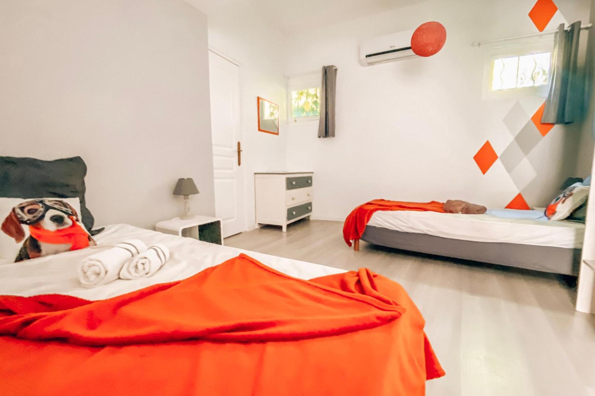 Reve D'Azur, 2 Chambres, Maison Julia En Bord De Mer A La Nartelle, Piscine Partagee, Parking & Terrasse Bbq, Wifi Et Draps Inclus Plage A Pied Sainte-Maxime Eksteriør billede