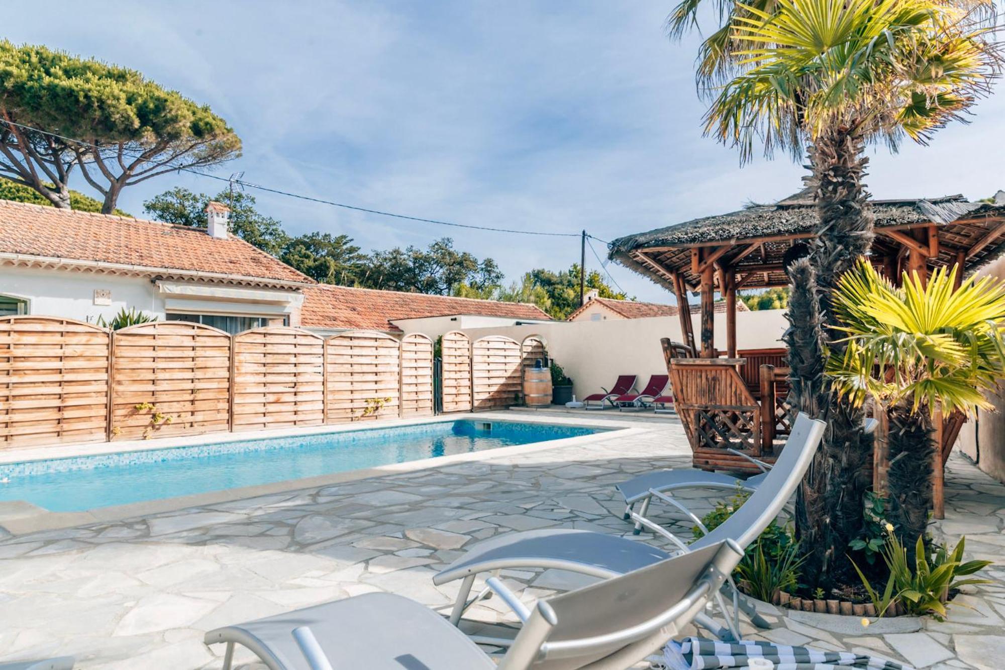 Reve D'Azur, 2 Chambres, Maison Julia En Bord De Mer A La Nartelle, Piscine Partagee, Parking & Terrasse Bbq, Wifi Et Draps Inclus Plage A Pied Sainte-Maxime Eksteriør billede