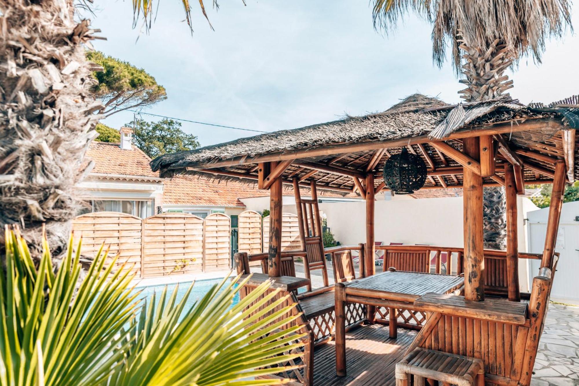 Reve D'Azur, 2 Chambres, Maison Julia En Bord De Mer A La Nartelle, Piscine Partagee, Parking & Terrasse Bbq, Wifi Et Draps Inclus Plage A Pied Sainte-Maxime Eksteriør billede