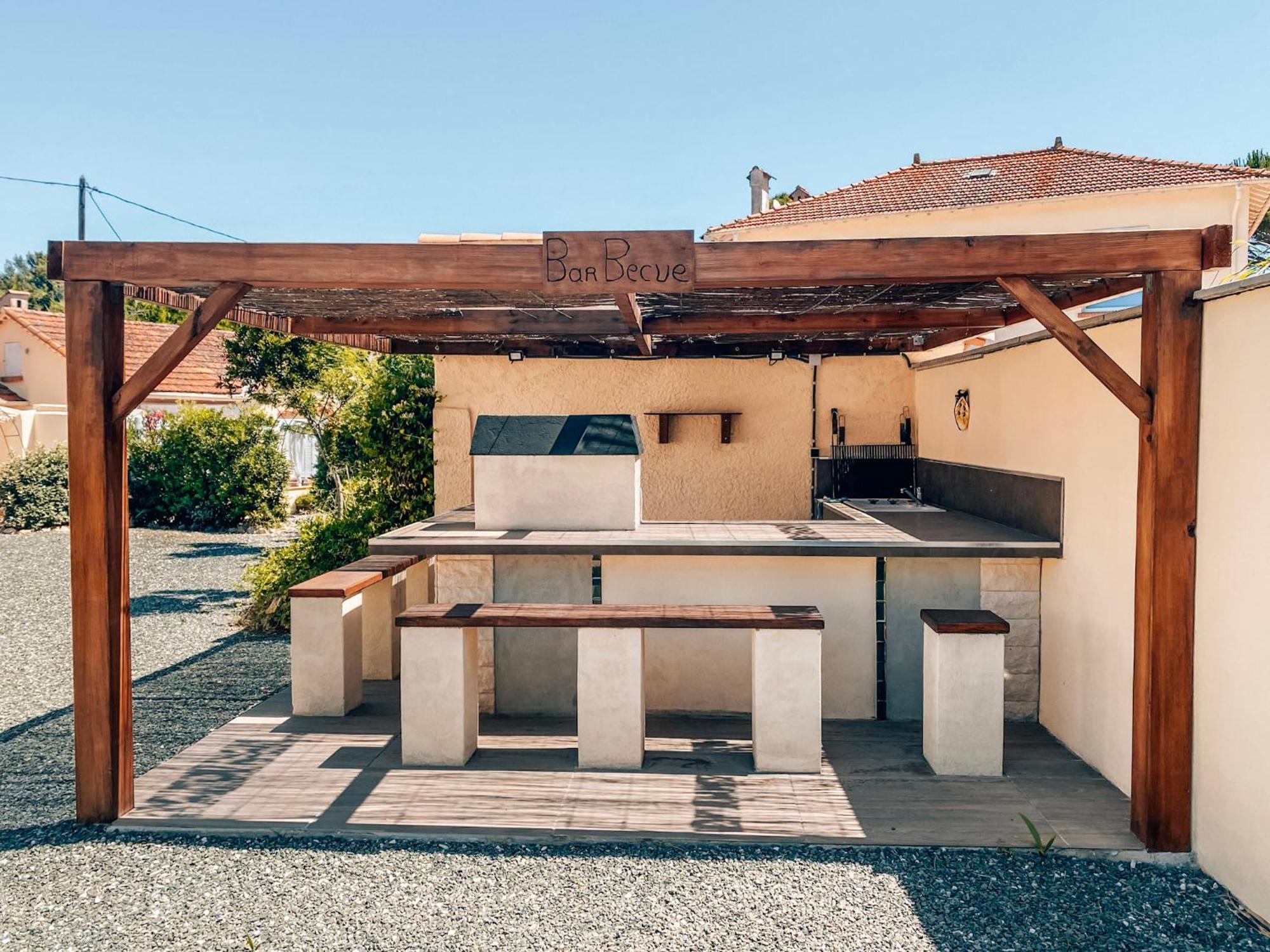 Reve D'Azur, 2 Chambres, Maison Julia En Bord De Mer A La Nartelle, Piscine Partagee, Parking & Terrasse Bbq, Wifi Et Draps Inclus Plage A Pied Sainte-Maxime Eksteriør billede