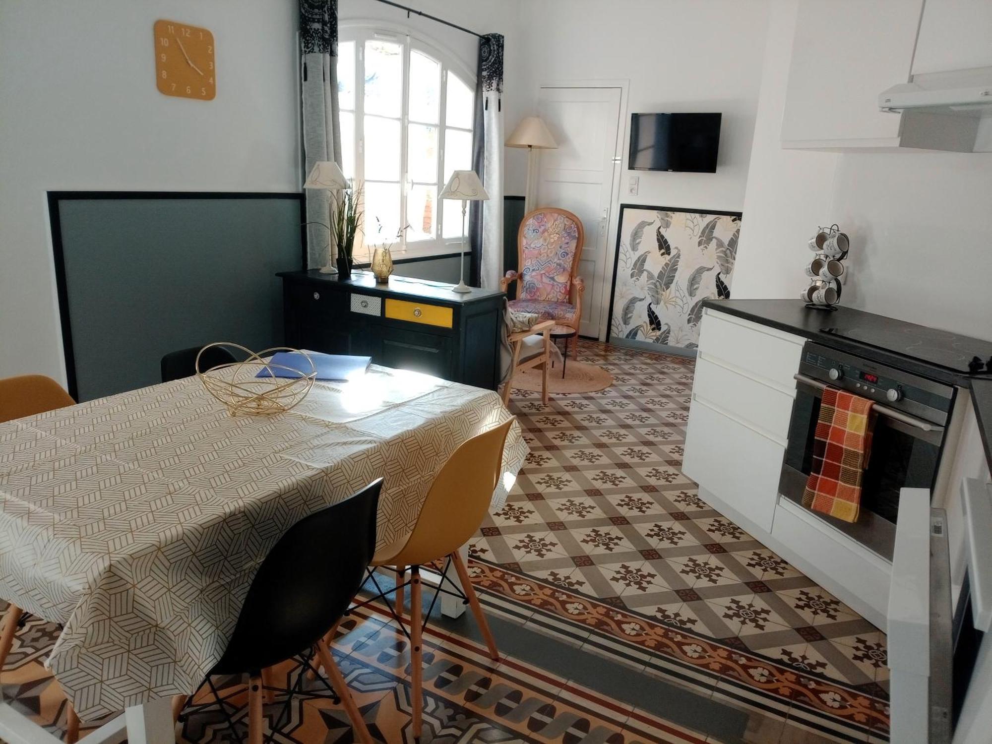 Reve D'Azur, 2 Chambres, Maison Julia En Bord De Mer A La Nartelle, Piscine Partagee, Parking & Terrasse Bbq, Wifi Et Draps Inclus Plage A Pied Sainte-Maxime Eksteriør billede